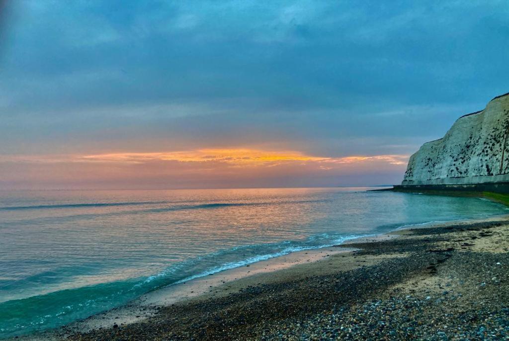Brighton Palms公寓 外观 照片